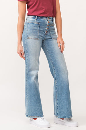 DEAR JOHN DENIM Women's Jeans Dear John Fiona High Rise Clean Hem Wide Leg Jeans Ardmore || David's Clothing