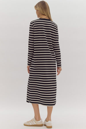 ENTRO INC Women's Dresses Stripe Print Round Neck Long Sleeve Midi Dress || David's Clothing