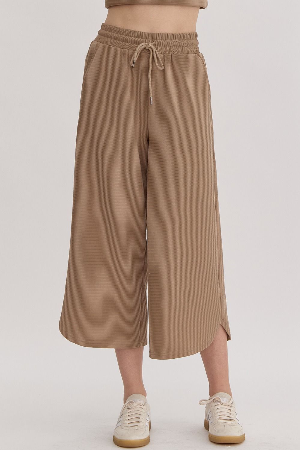 ENTRO INC Women's Pants MOCHA / S Textured Solid High Waisted Wide Leg Pants || David's Clothing P23794