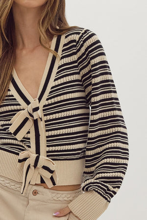 ENTRO INC Women's Sweaters Stripe Print Knitted Long Sleeve Cardigan || David's Clothing