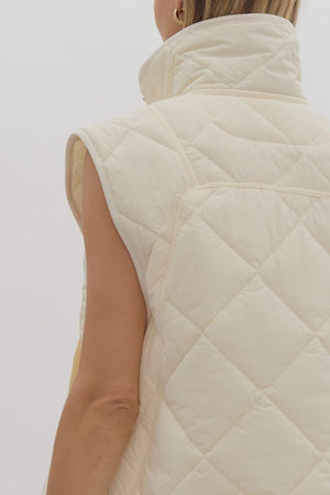 ENTRO INC Women's Top Quilted Scallop Vest || David's Clothing