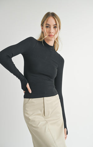 SADIE AND SAGE Women's Top Sadie And Sage Ronan Turtleneck Knit Top || David's Clothing