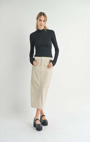 SADIE AND SAGE Women's Top Sadie And Sage Ronan Turtleneck Knit Top || David's Clothing