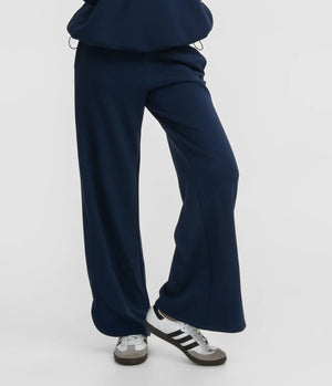 SOUTHERN SHIRT CO. Women's Pants CLASSIC NAVY / XS Southern Shirt AstroKnit Performance Pants - Espresso || David's Clothing 2P011-1196