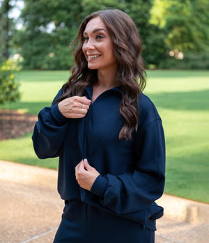 SOUTHERN SHIRT CO. Women's Top Southern shirt AstroKnit Performance Qtr Zip - Classic Navy || David's Clothing