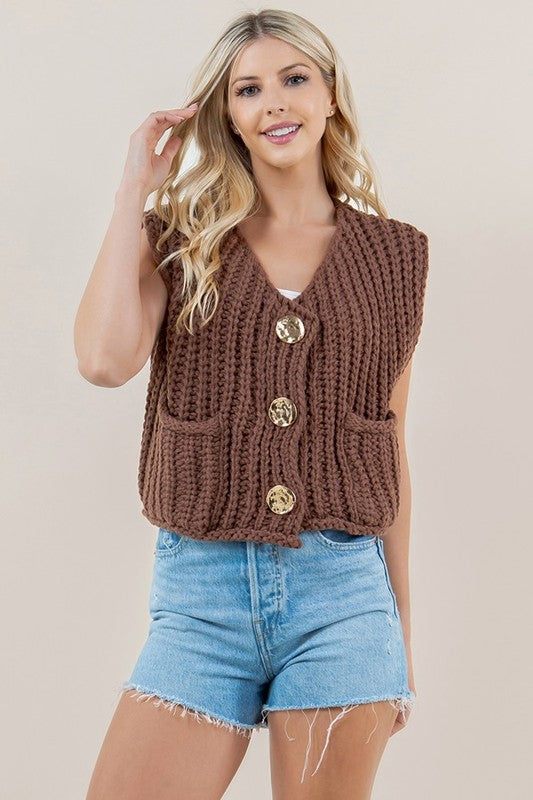 SUNDAYUP CLOTHIN Women's Outerwear BROWN / S Solid Round Neck Sweater Vest || David's Clothing SDUH-J6702