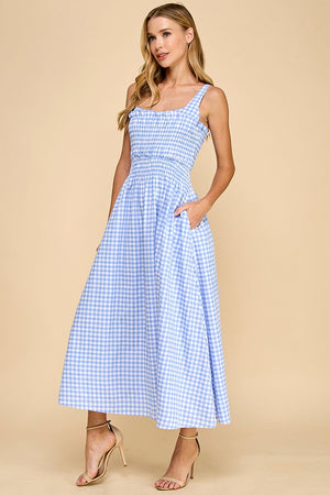 TCEC Women's Dresses Gingham Smocked Bodice Midi Dress || David's Clothing